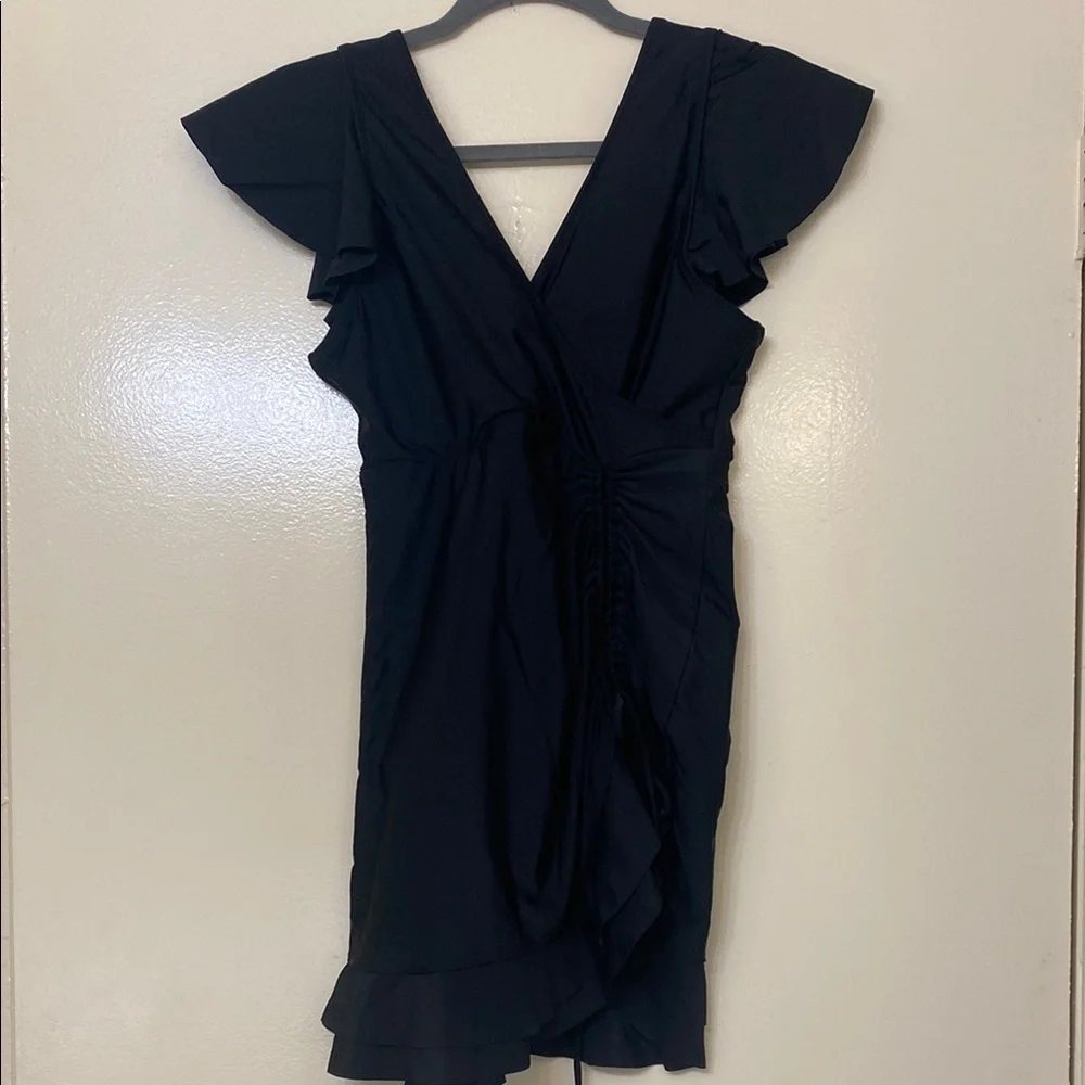 Blooming Jelly Black Ruffle ruched skirt bathing suit NWOT - Picture 3 of 7